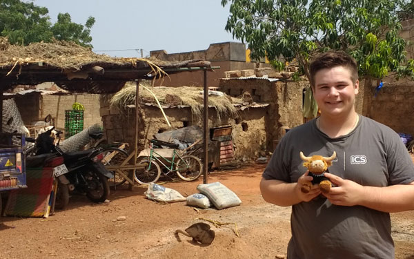 A Quaker student working as a charity volunteer