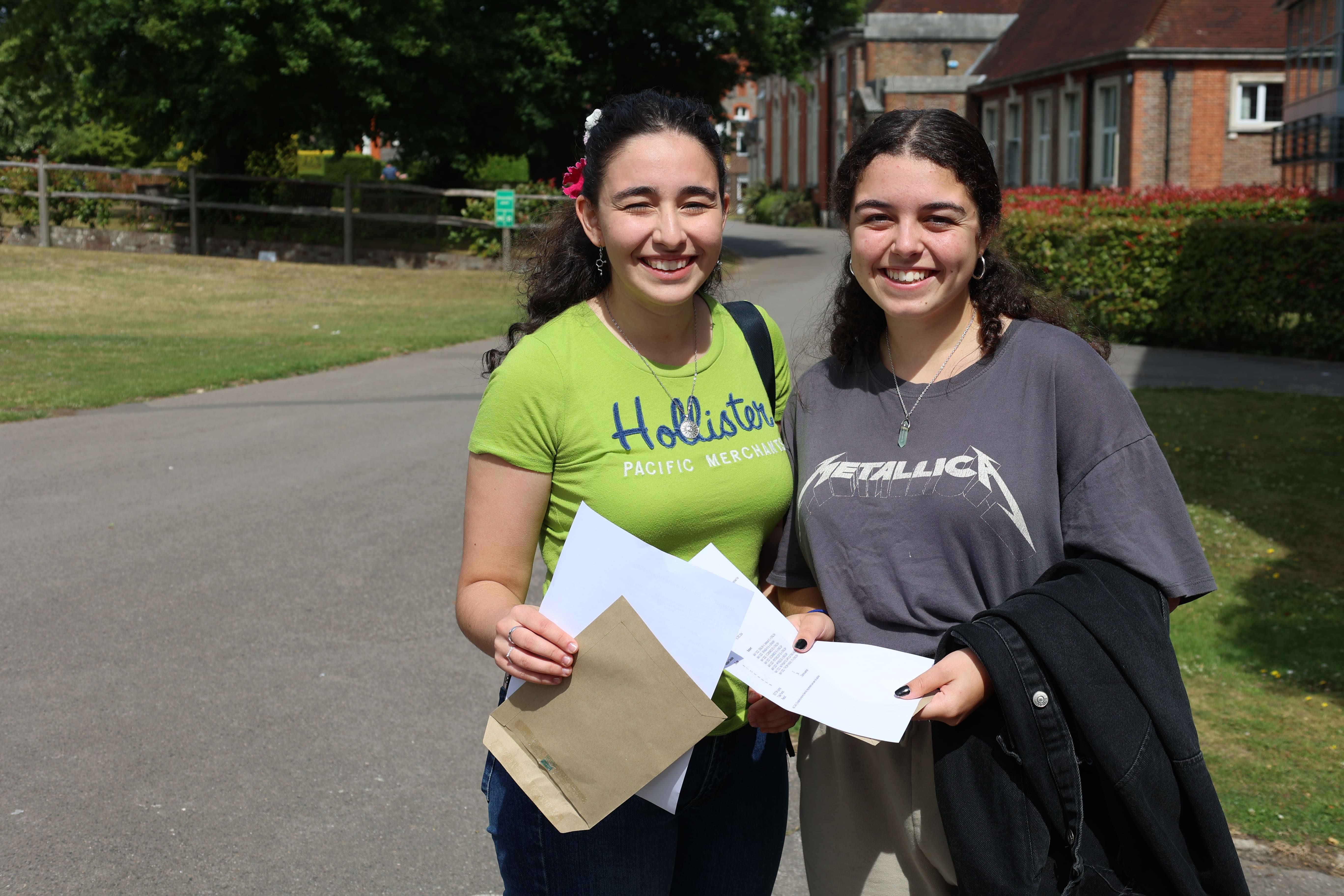 Leighton Park School celebrates International Baccalaureate Diploma Programme (IBDP) results 2022