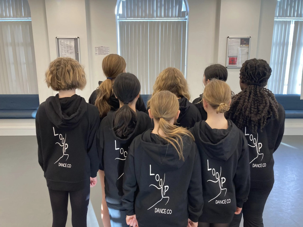 LooP Dance Company at Leighton Park School